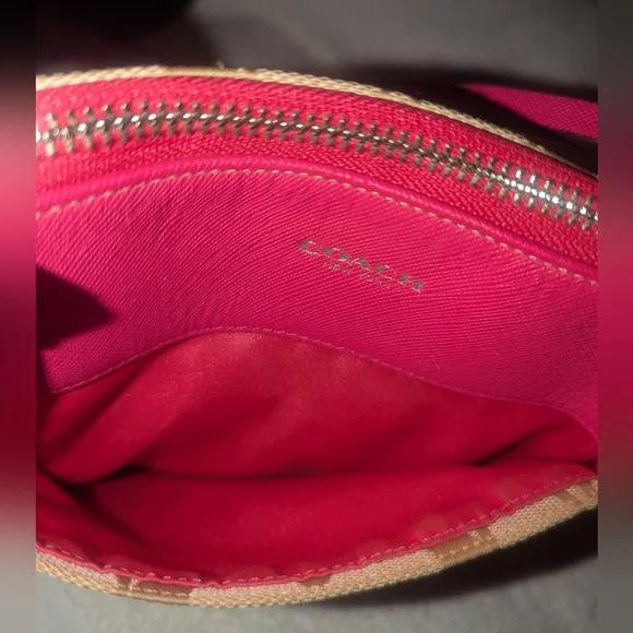 Coach North South Swing Pack Fuchsia and Beige Crossbody Bag - Picture 8 of 9